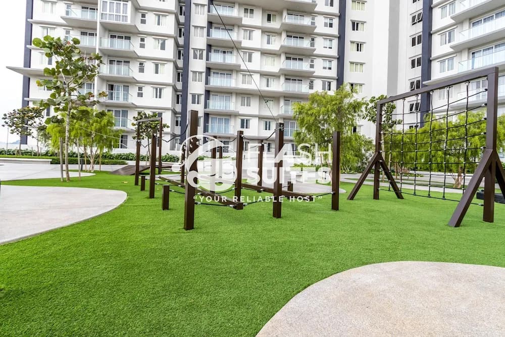 Windmill Upon Hills by Flash Suites - photo 30