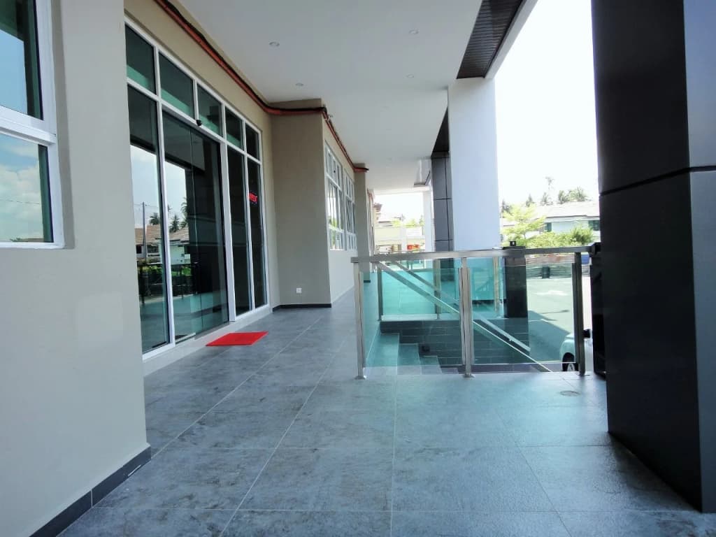 Galaxy Hotel - photo 8