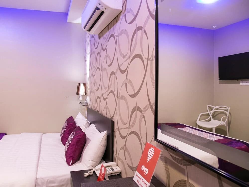 Hotel Q Inn by OYO - photo 10