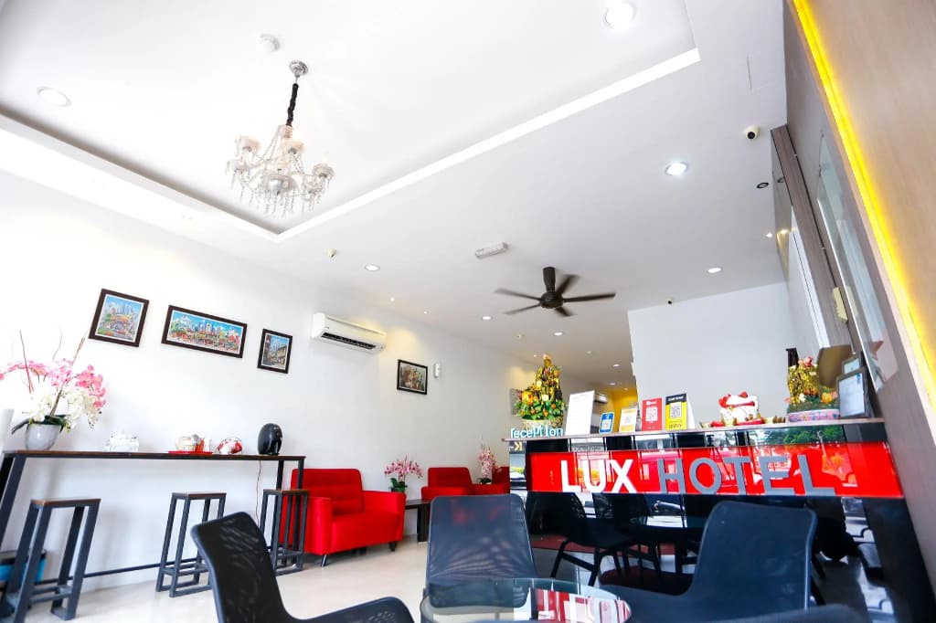 Lux Hotel - photo 13