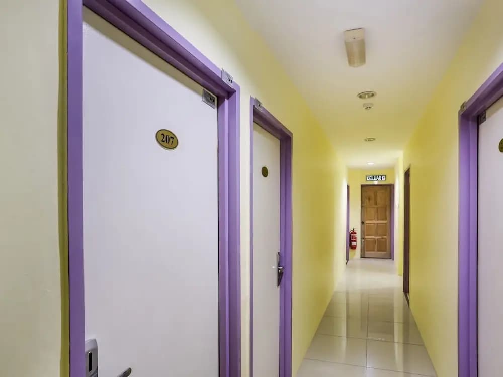 OYO 89583 Grove Hotel - photo 13