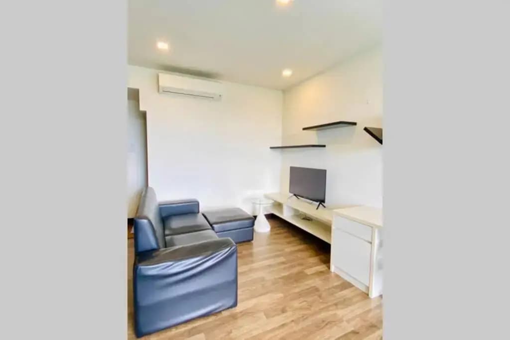 Landmark Residence 2, GreenView, Less Noise, Free WiFi with TvBox, Free Parking, Near Kajang, Cheras, C180, MRT - photo 1