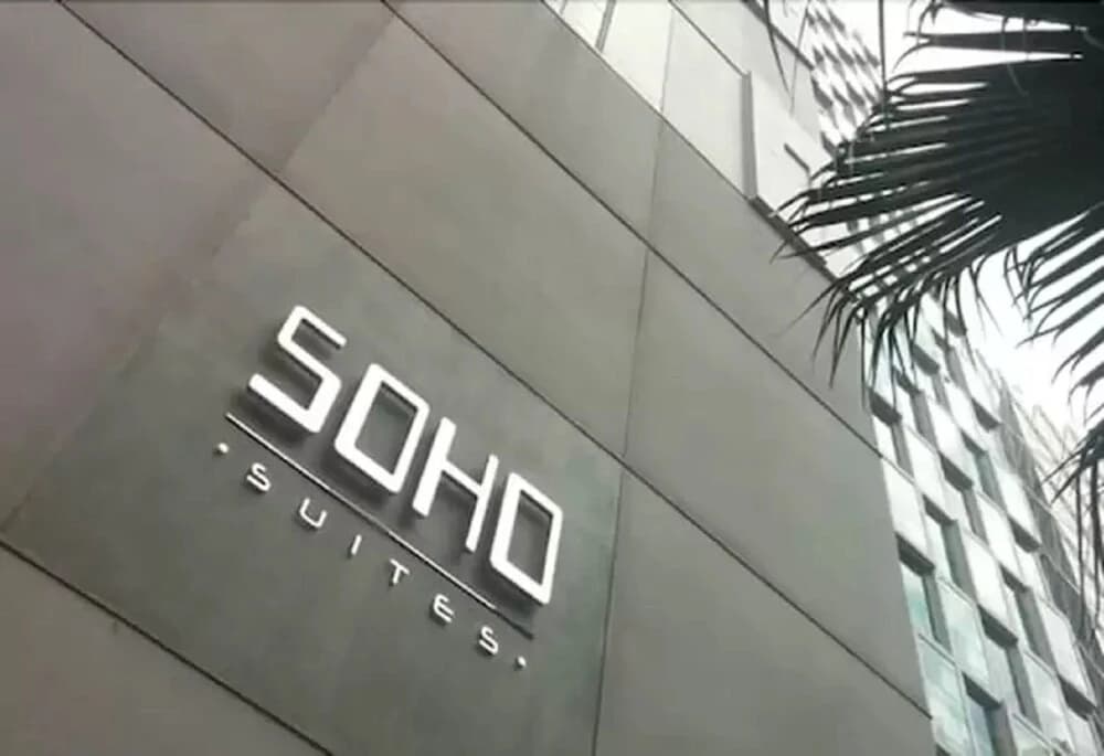 Soho Suites KLCC LX Stay - photo 1