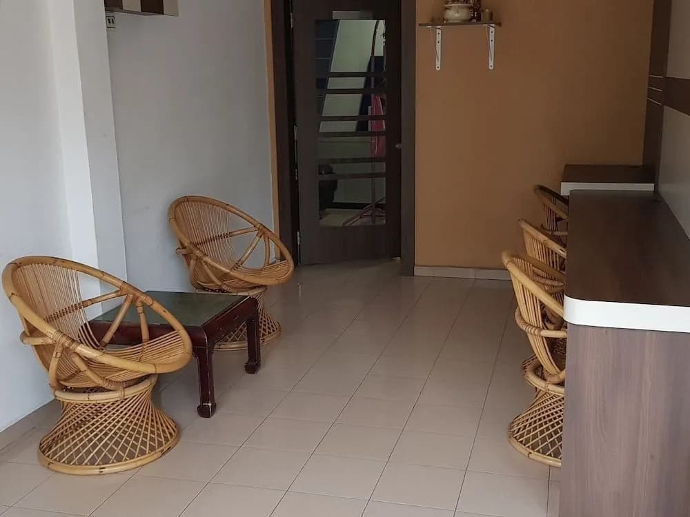 OYO 89705 Nexus Hotel - photo 11