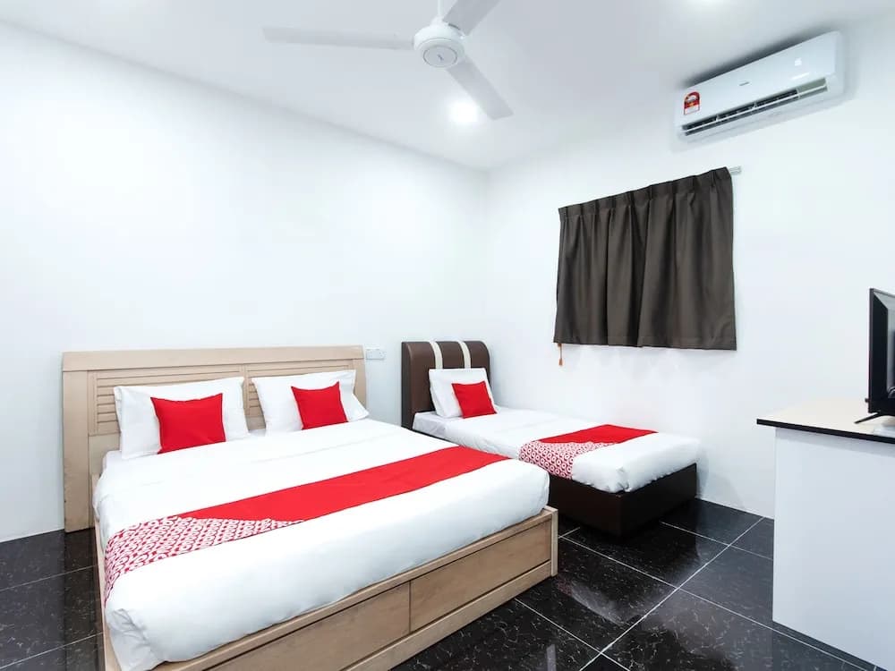 Weng Bee Guest House by OYO Rooms - photo 15