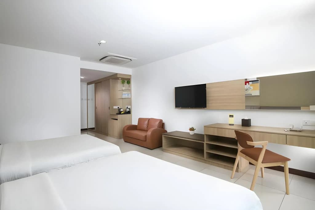 One Pacific Hotel & Serviced Apartments - photo 7