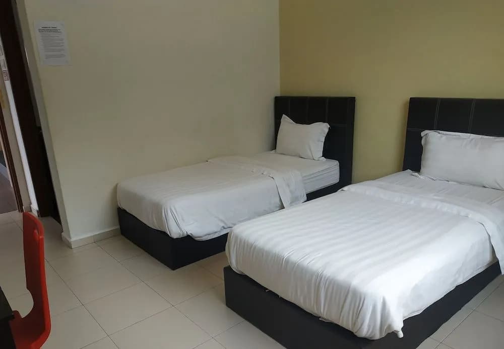 Hotel Alor Villa - photo 7