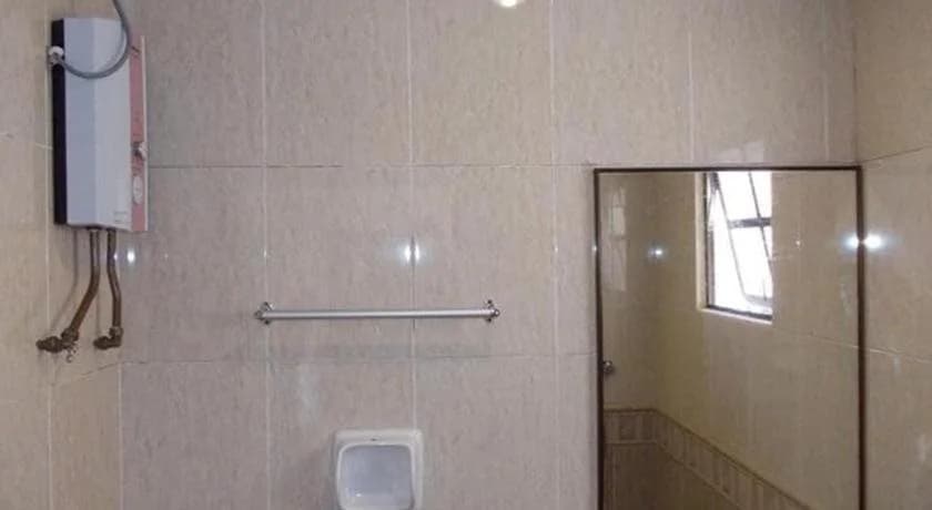 Hotel Golden Wings - photo 10