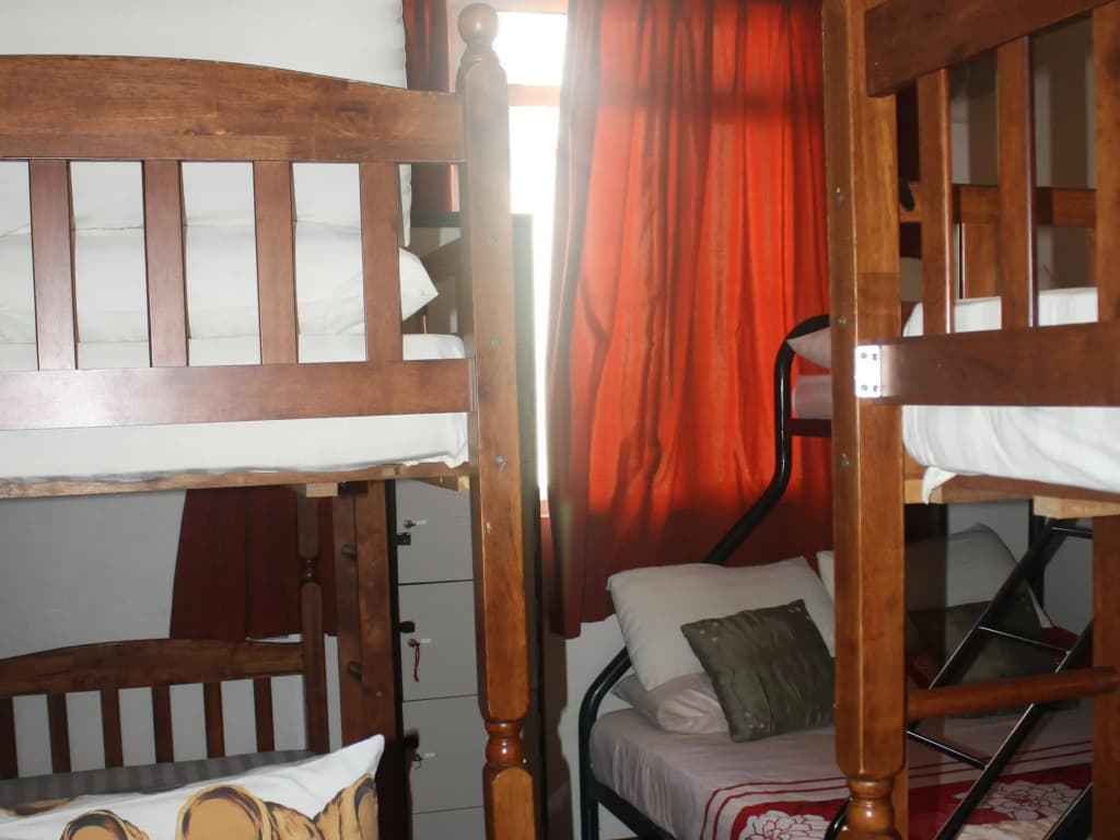 Sensi Backpackers Hostel - photo 4