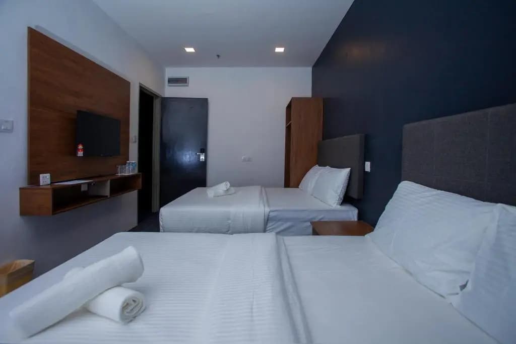 WE Hotel - photo 23