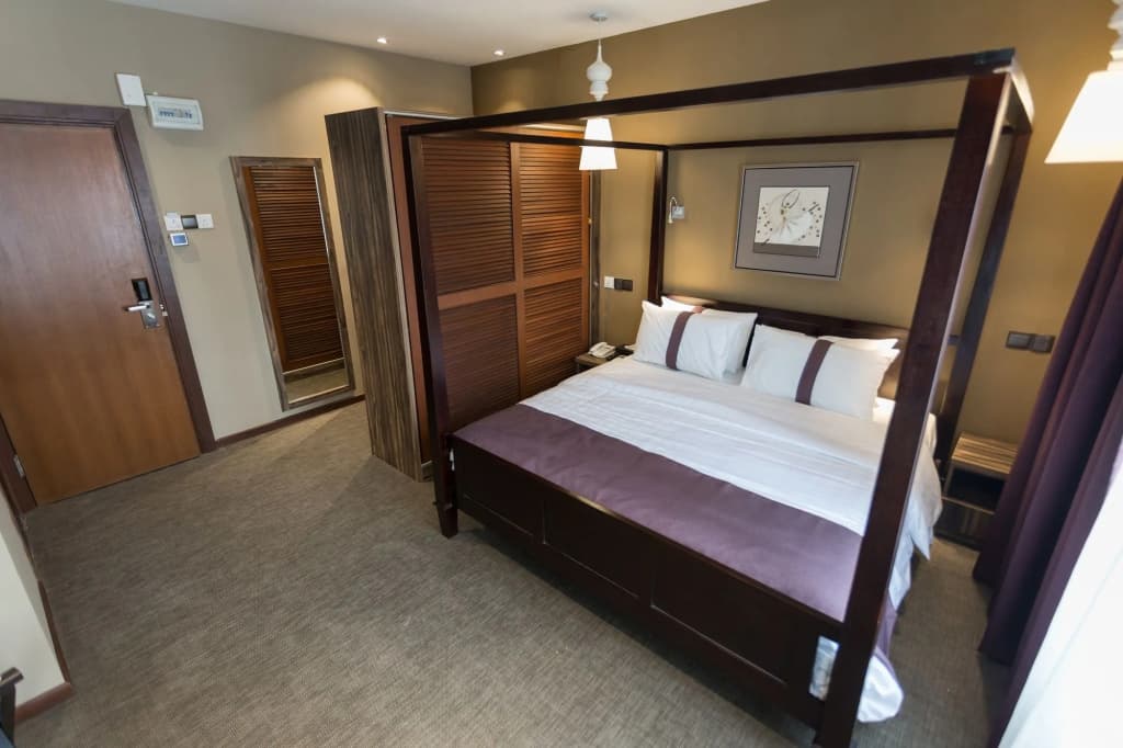 Z Hotel - photo 3