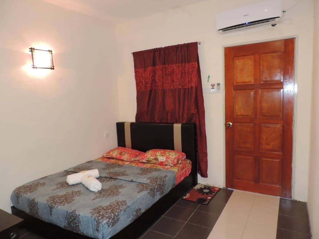 D Village Cottage - photo 2