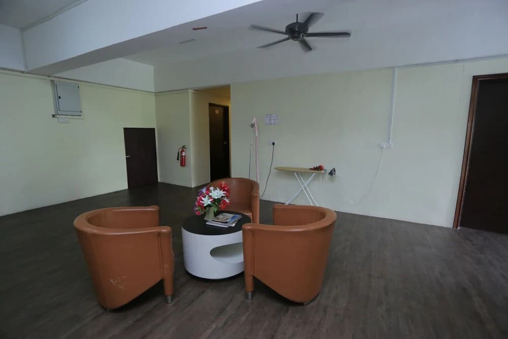 JAM Hotel Kota Warisan Sepang @ ERL Salak Tinggi, KLIA 1-2 & F1 - photo 10
