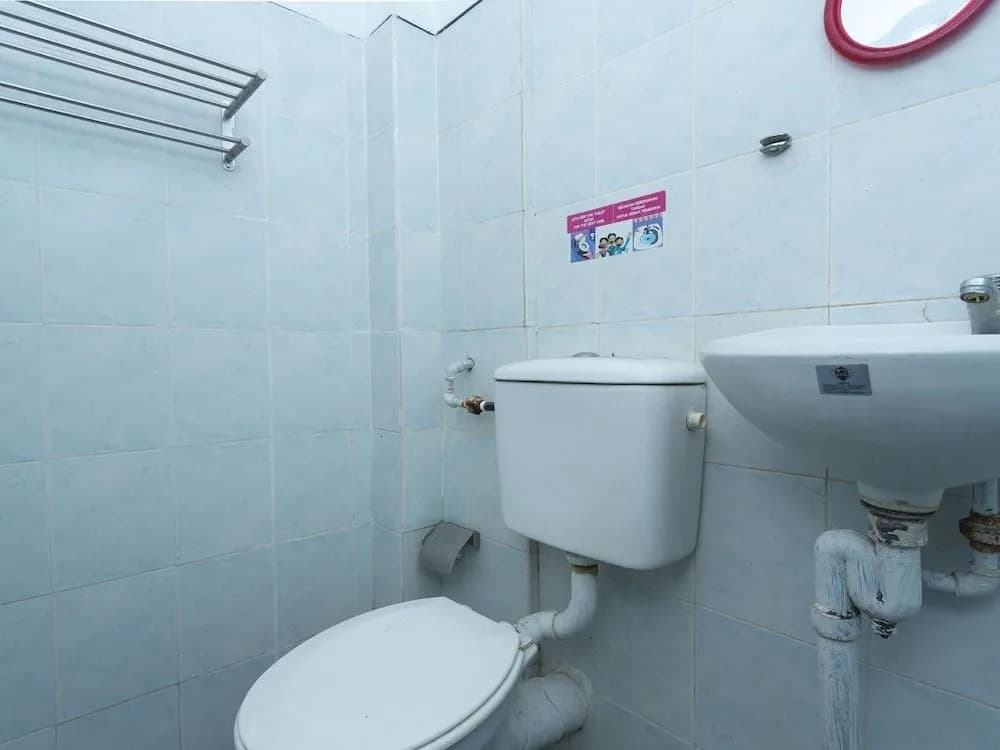 OYO 89621 Aradah Hotel - photo 9