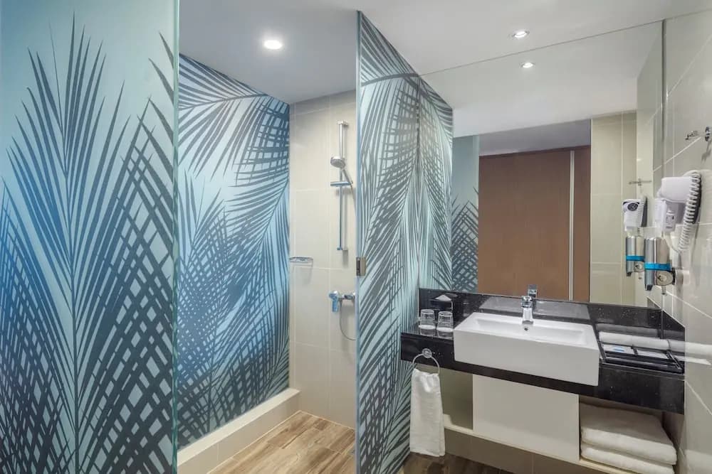 Holiday Inn Express Kota Kinabalu City Centre by IHG - photo 33
