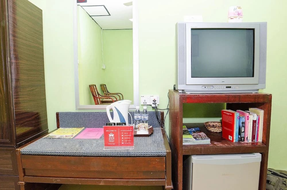 ZEN Rooms Anak Tasik Besar - photo 2