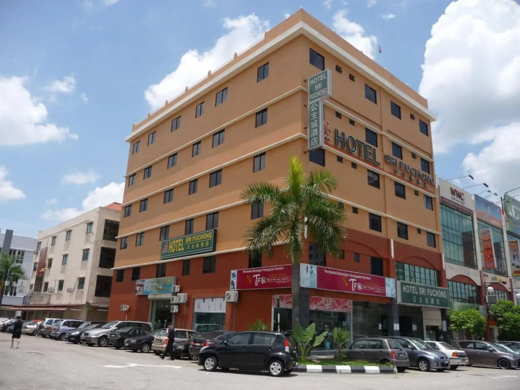 Hotel Sri Puchong - photo 1