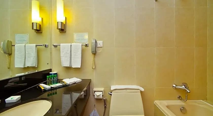 Dynasty Hotel - photo 7