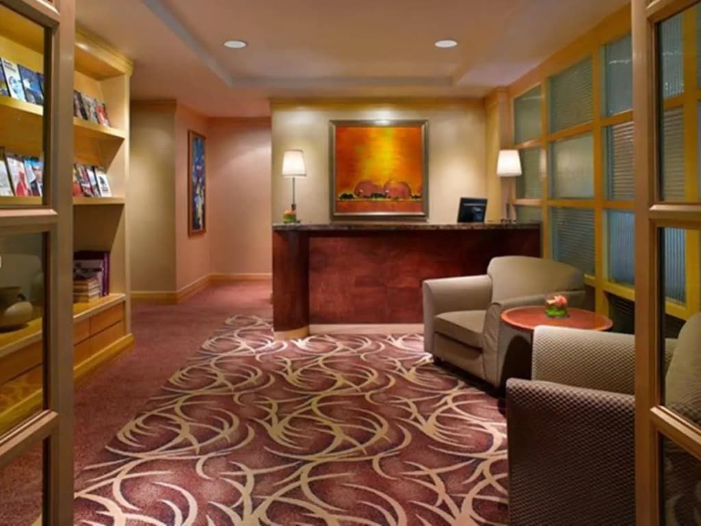 Pullman Kuala Lumpur City Centre Hotel & Residences - photo 16