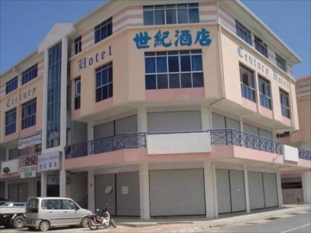 Century Hotel Inanam - photo 1