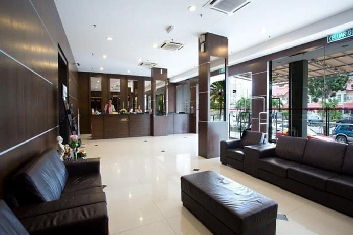 Alora Hotel - photo 2