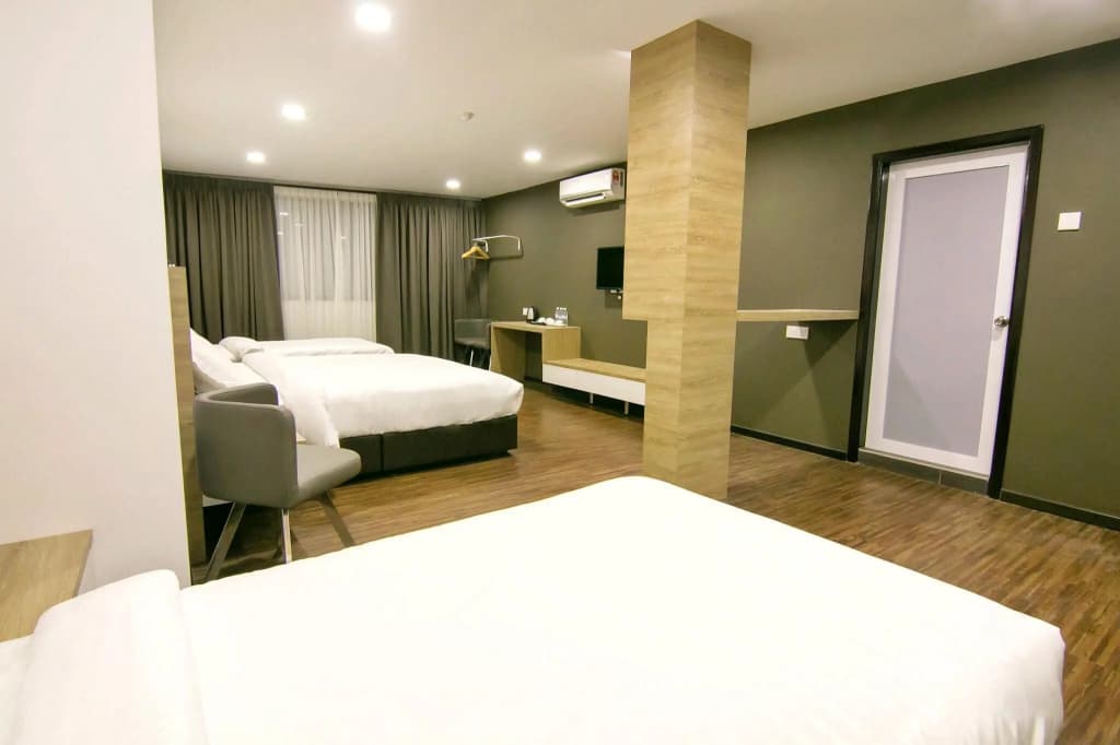 V Plus Hotel Ipoh - photo 9