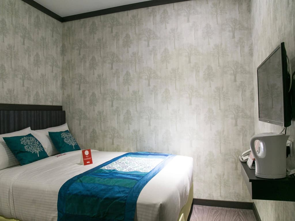 OYO Premium Changkat Bukit Bintang - photo 1