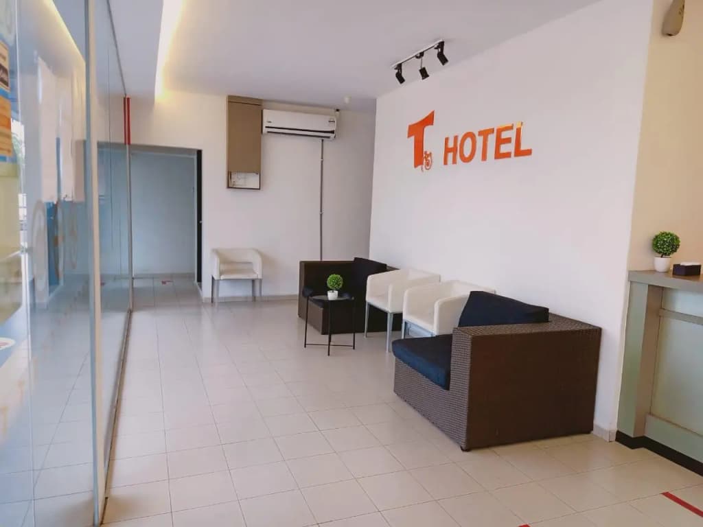 T Hotel Anggerik - photo 11