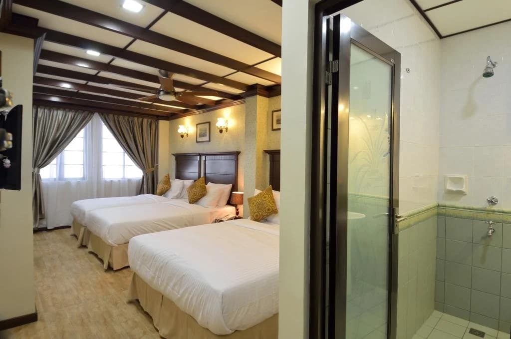 Hotel Kooler Inn - photo 2