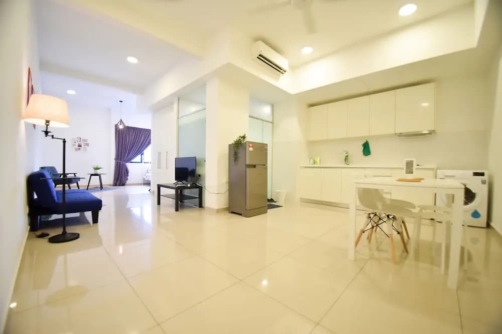 Encorp Strand Residences by Airhost - photo 6