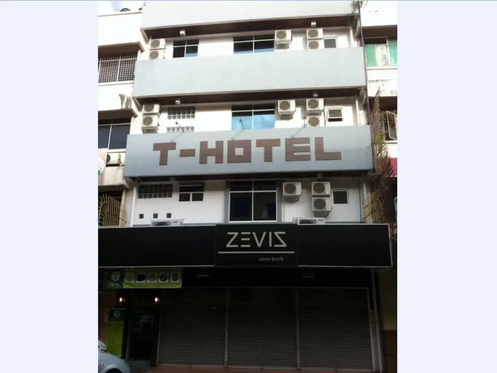 T Hotel - photo 1