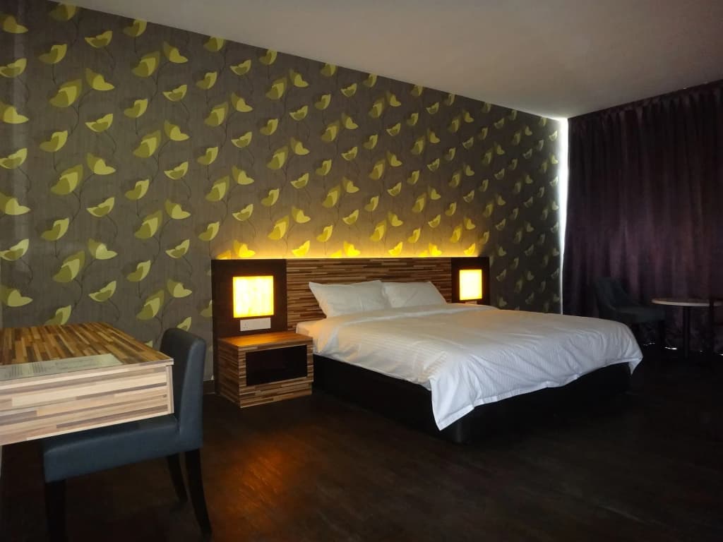 WaterFront Boutique Hotel - photo 4