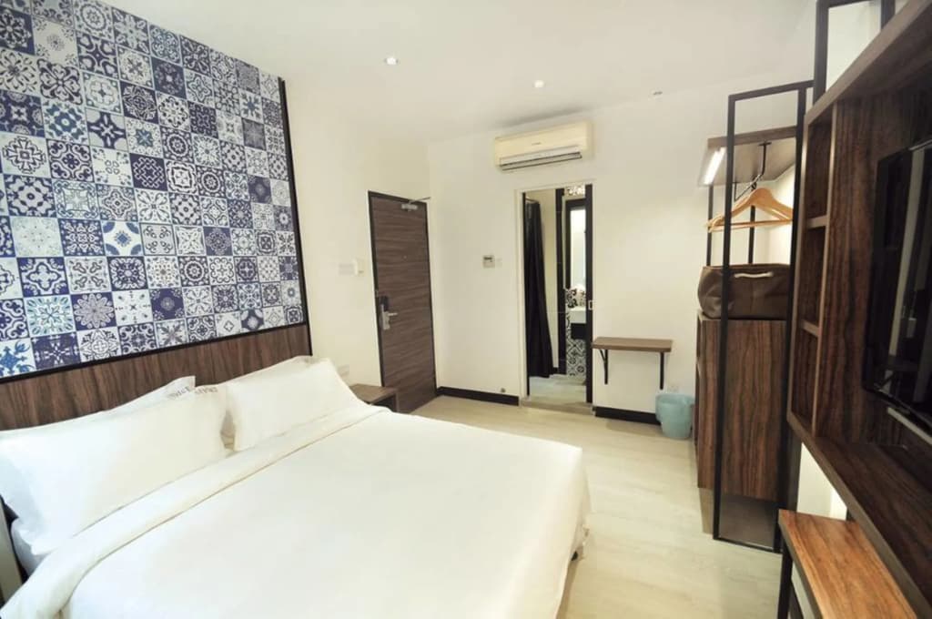 Styles Hotel - photo 3