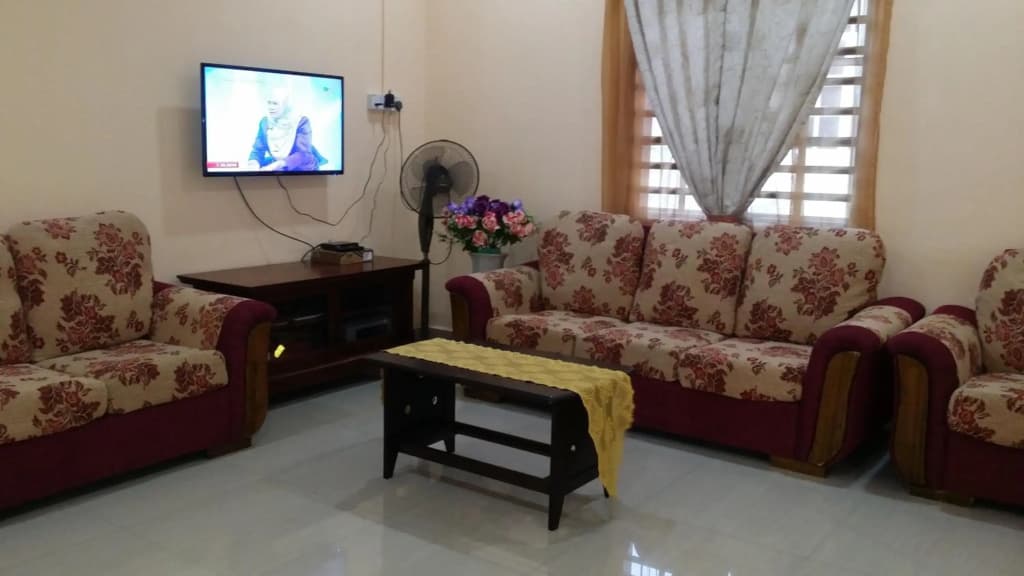 IsMa Lumut Homestay - photo 2