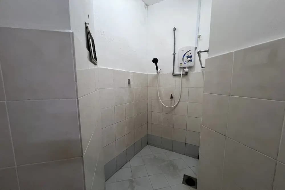 Seri Kemaman Inn, Chukai Terengganu - photo 27