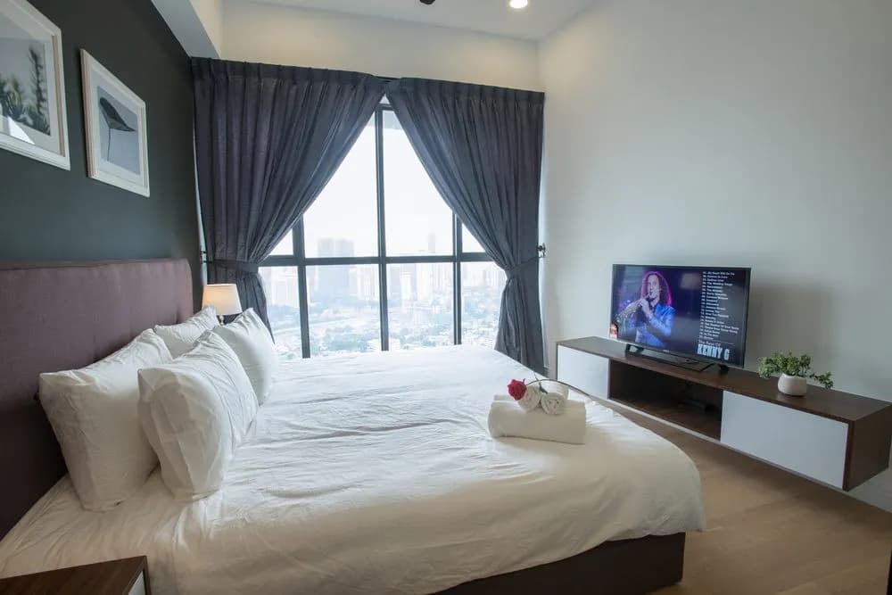 Cozy Homestay With KLCC Twin Tower View - photo 3