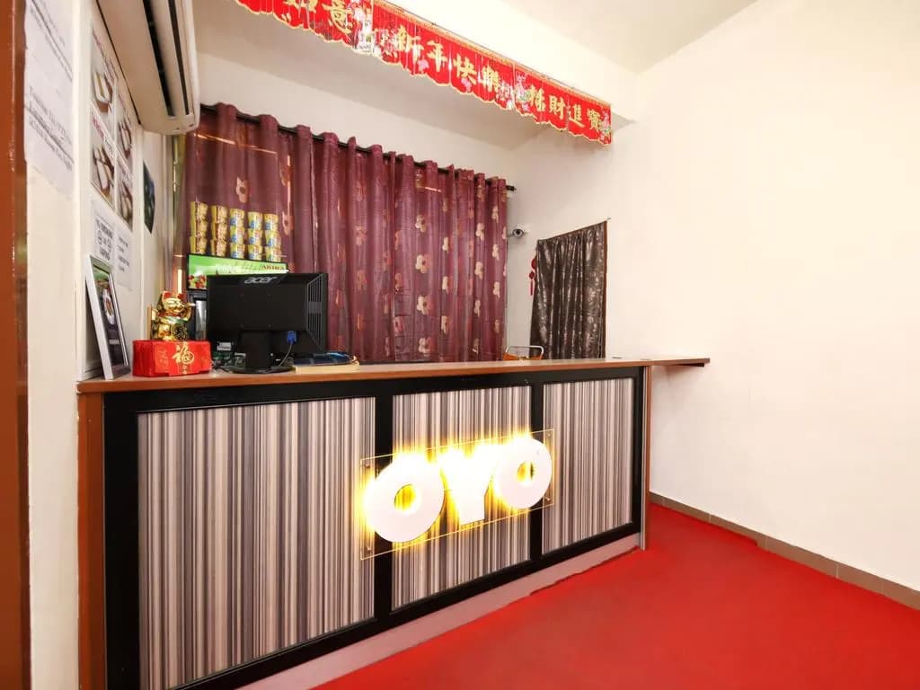 OYO 738 Hotel 81 - photo 12
