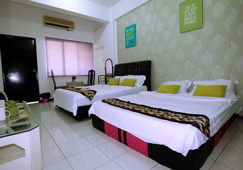 Studio Apartment @ KK City Center - photo 3