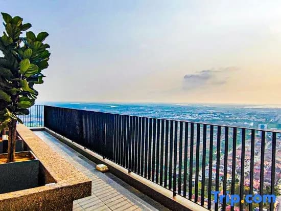 Double Storey Pool at Trio Setia Klang by HCK - photo 1