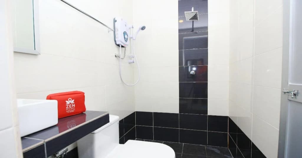 H & Z Langkawi Motel - photo 8