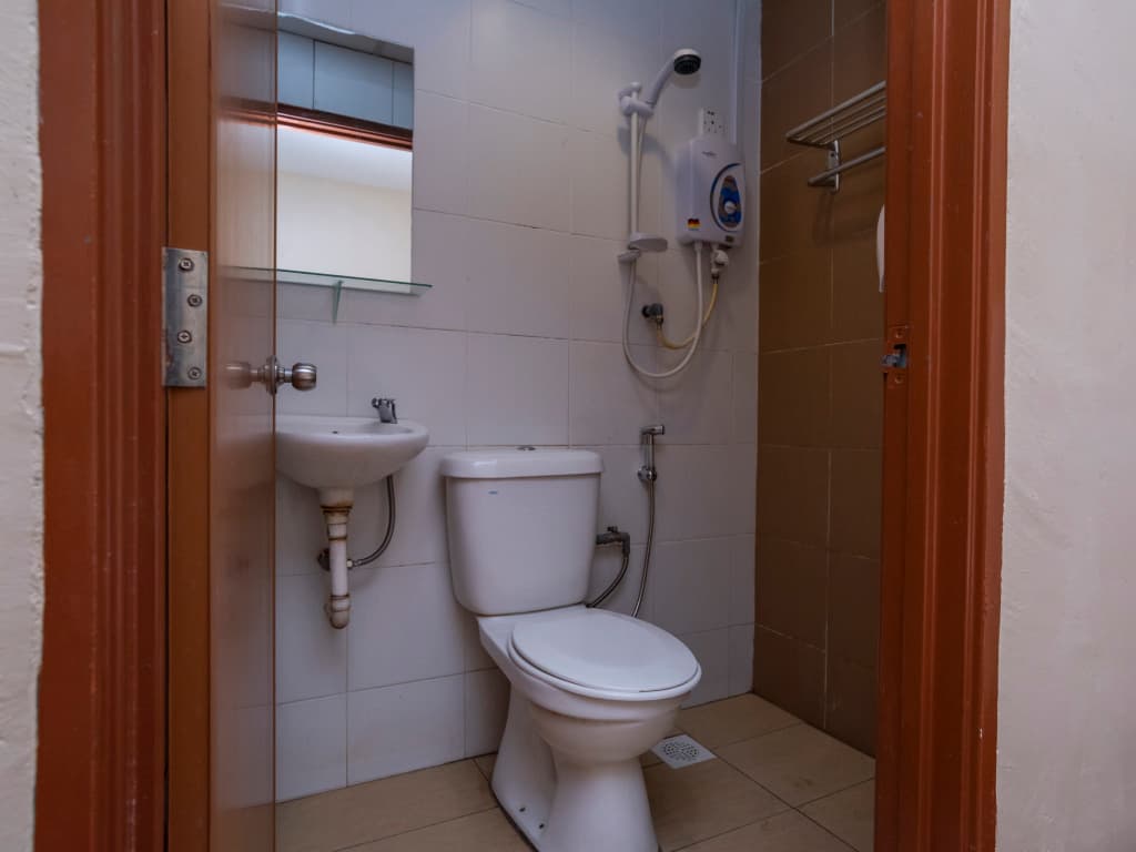 OYO 614 D'PINETREES Hotel - photo 8