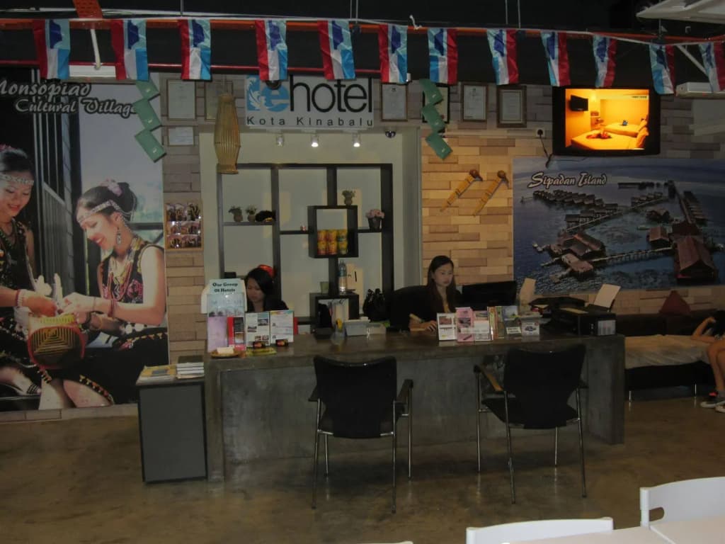 Le Hotel Kota Kinabalu - photo 25