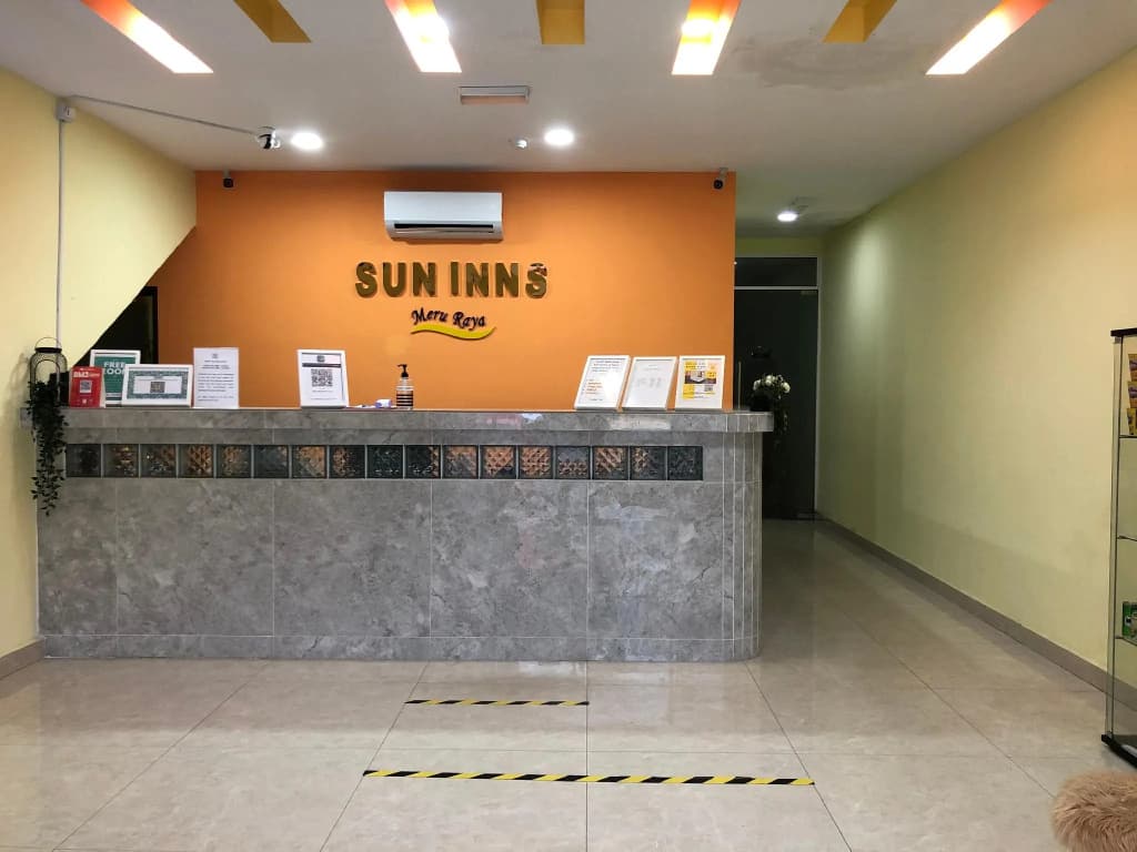 Sun Inns Meru Raya - photo 2