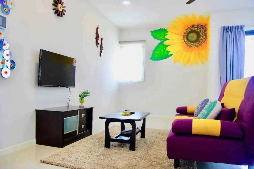 JB Town Executive Suite - photo 6
