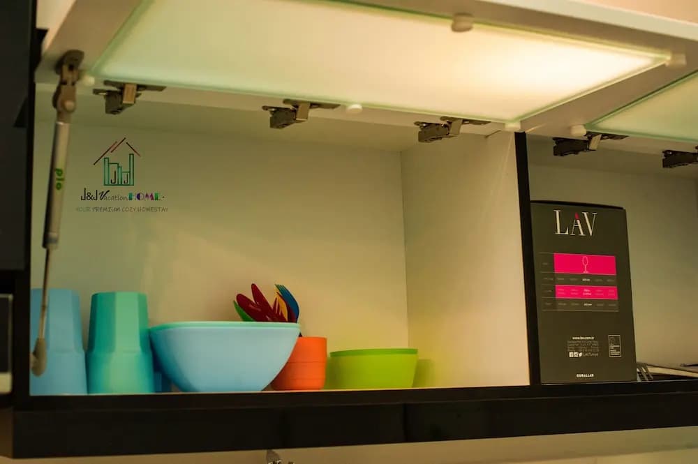 J&J Vacation Home @ Parkland Residences - photo 27