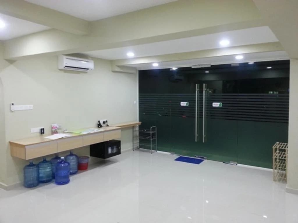 Leaf Guest House - photo 1