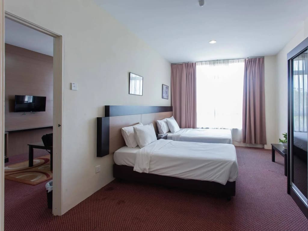 World Youth Hotel - photo 6