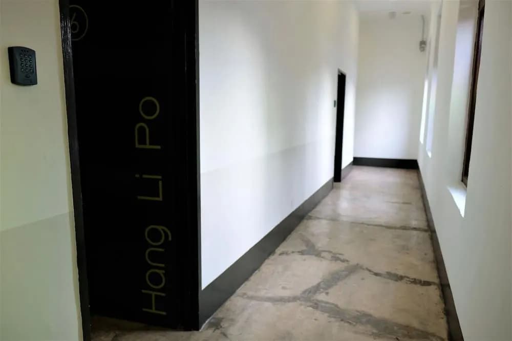 Sleep Here Hostel - photo 9