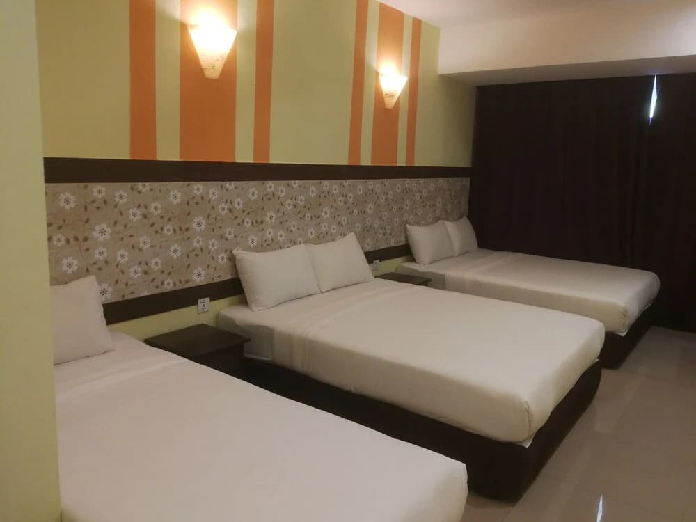 Sun Inns Permas Jaya - photo 7
