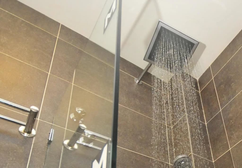 M Design Hotel at Shamelin Perkasa - photo 10